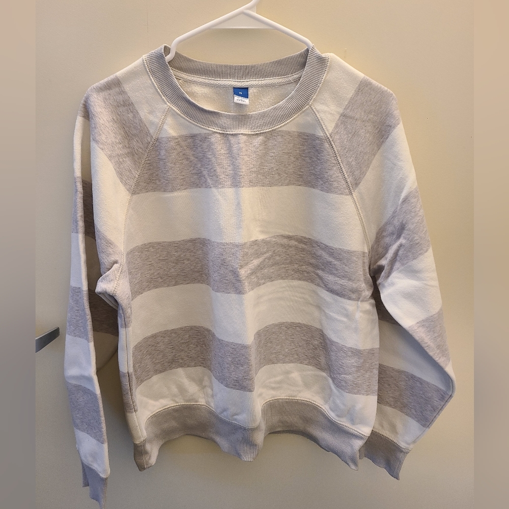 Old Navy Crew Neck